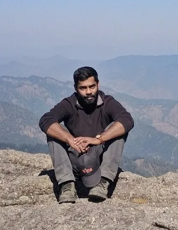 Enosh, Trekker & Explorer and founder of HimAvaan